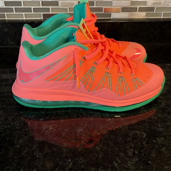 SOLD - Like New Lebron Watermelon (priced to sell) - Picture 3 of 6